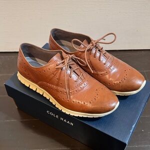 Cole Haan Women’s Tan Oxford Derbys